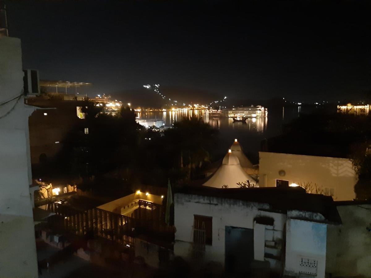 Hotel Lake Star Ουνταϊπούρ Εξωτερικό φωτογραφία