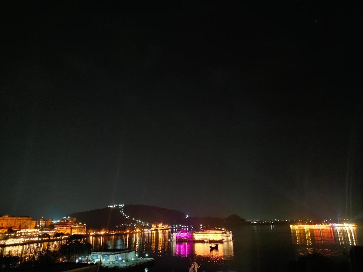 Hotel Lake Star Ουνταϊπούρ Εξωτερικό φωτογραφία
