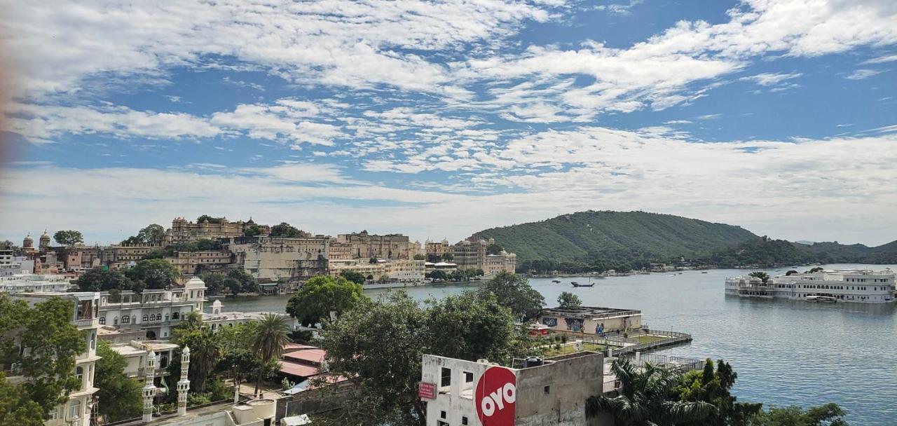 Hotel Lake Star Ουνταϊπούρ Εξωτερικό φωτογραφία