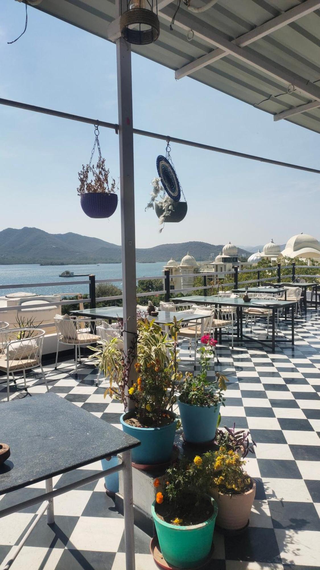 Hotel Lake Star Ουνταϊπούρ Εξωτερικό φωτογραφία