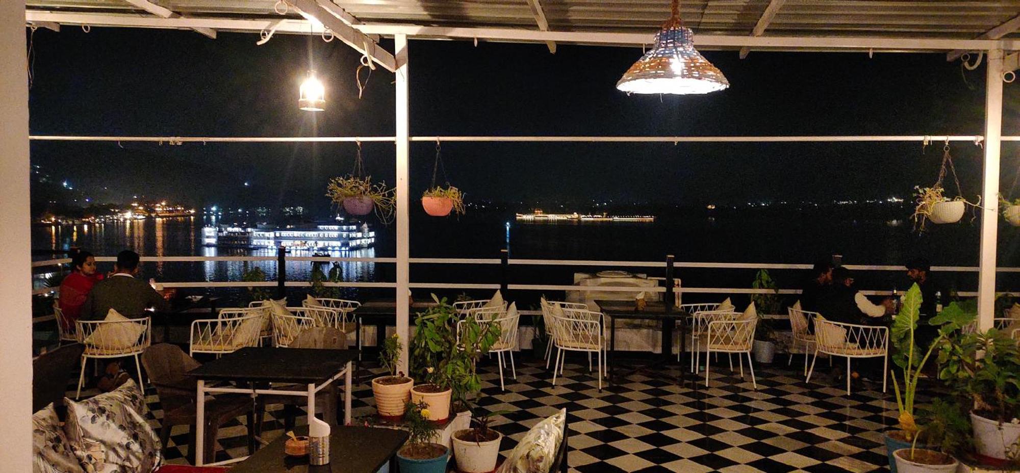 Hotel Lake Star Ουνταϊπούρ Εξωτερικό φωτογραφία